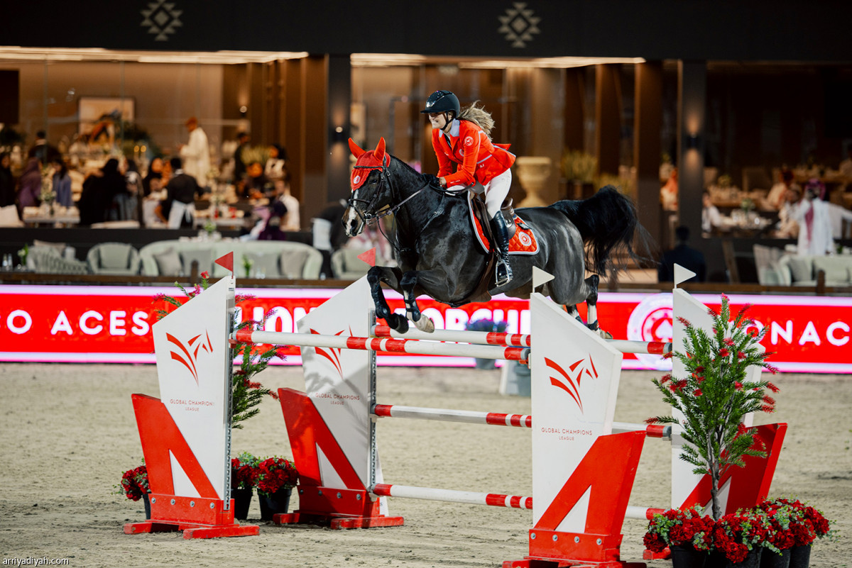 افتتاح «لونجين»