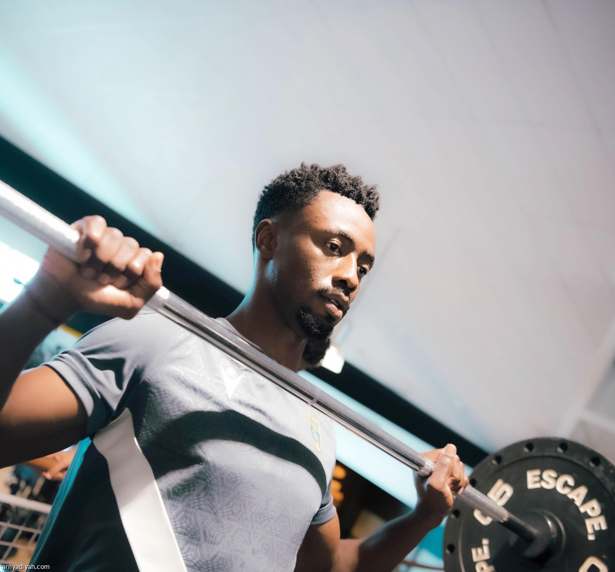 التعاون يستعد بالحديد