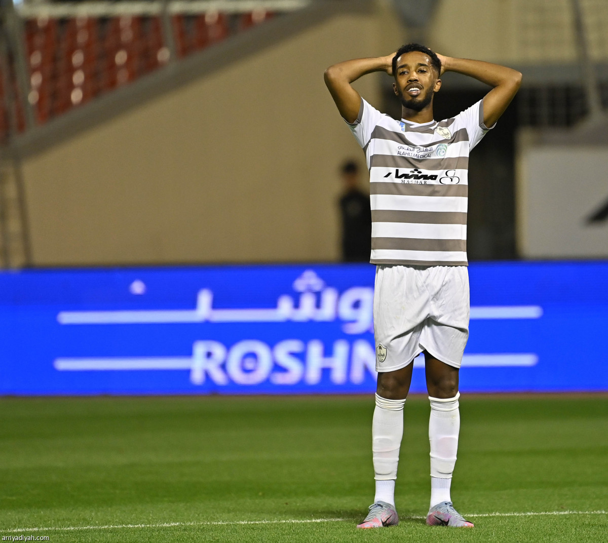 الطائي والرائد.. 4 أهداف