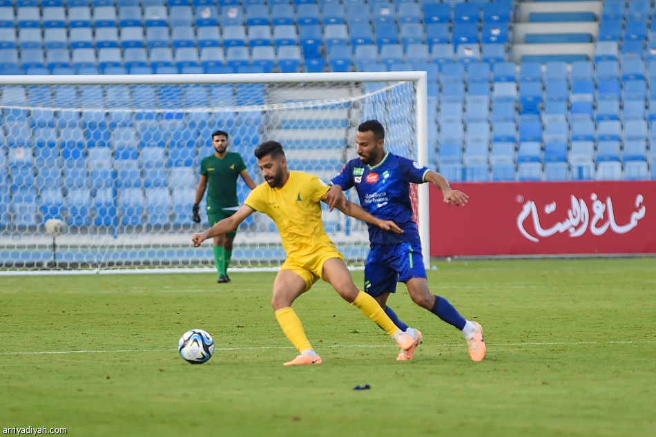الفتح يستعرض في الدوري الرديف.. والشباب يتمسك بالصدارة