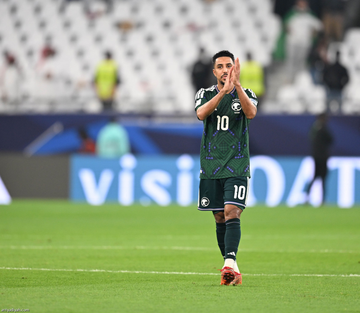 احتفال أخضر