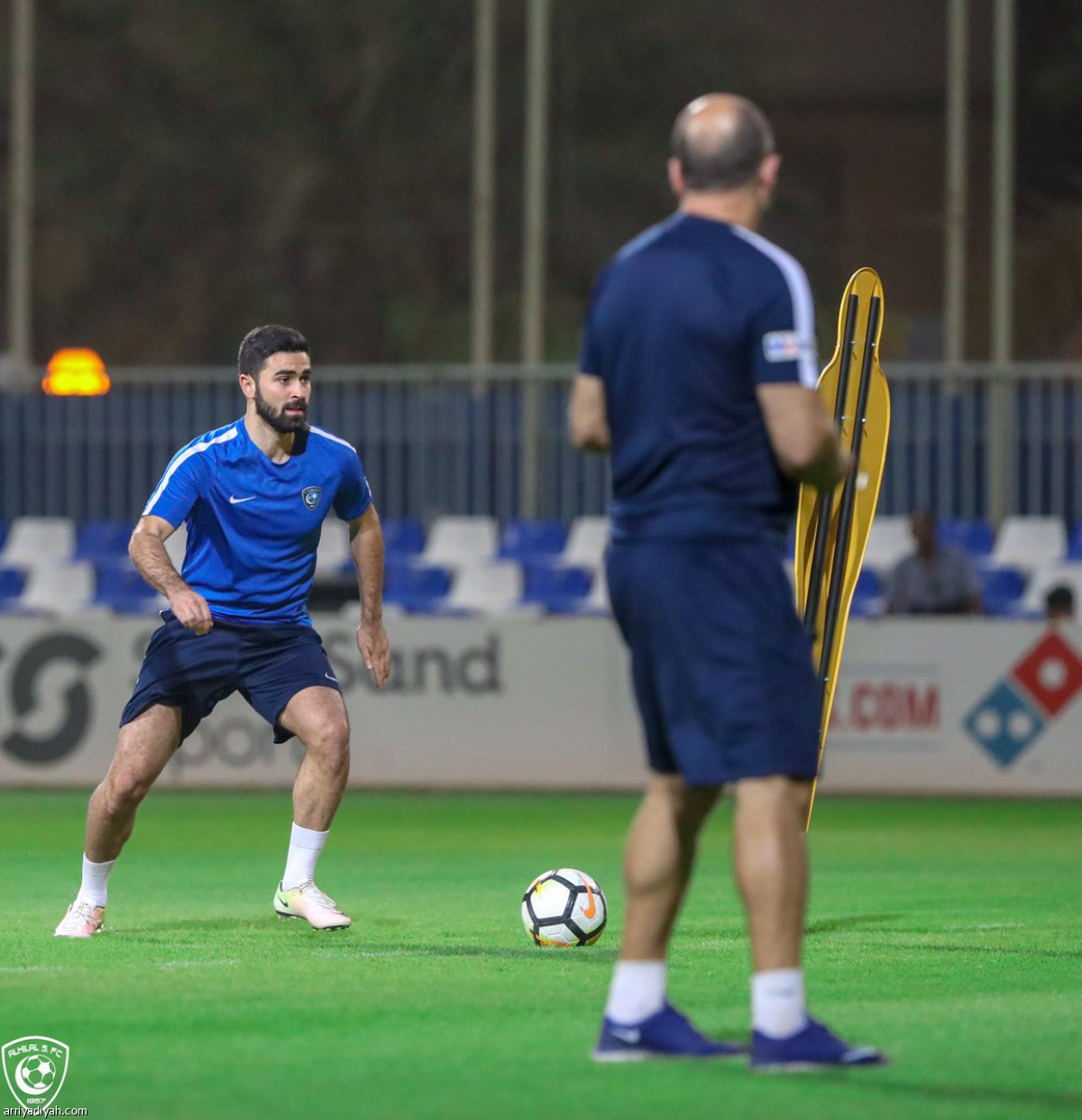 مستقبل الأزرق