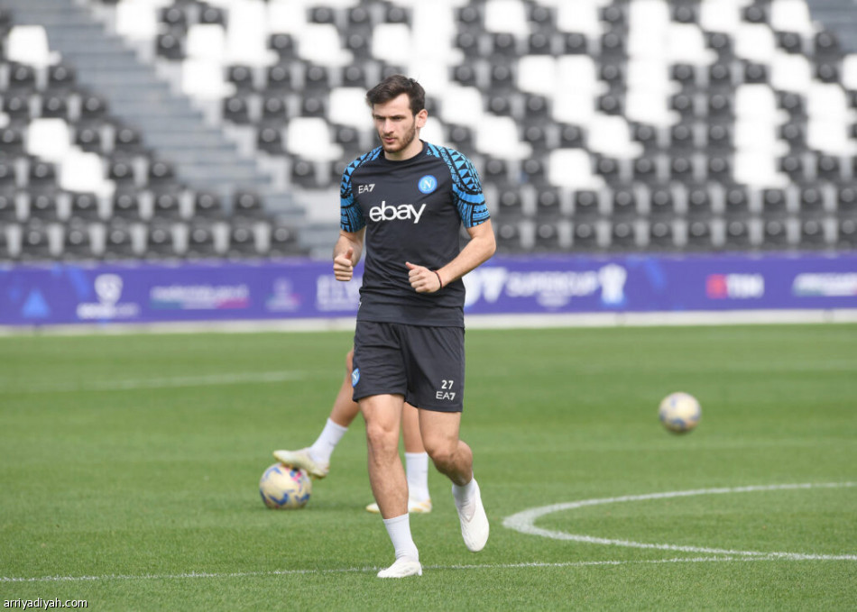 الرياض 
تطلق السوبر التاريخي