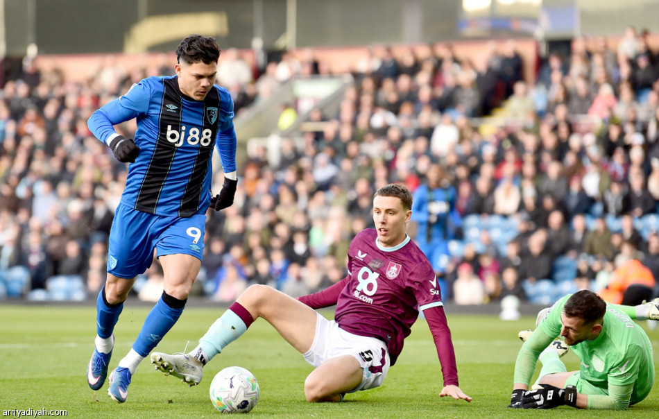 برايتون يعود بالنقاط.. وبيرنلي يلامس الهبوط