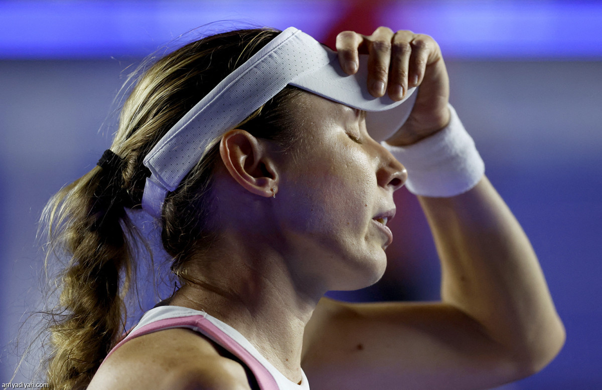 إيكاترينا تعبر