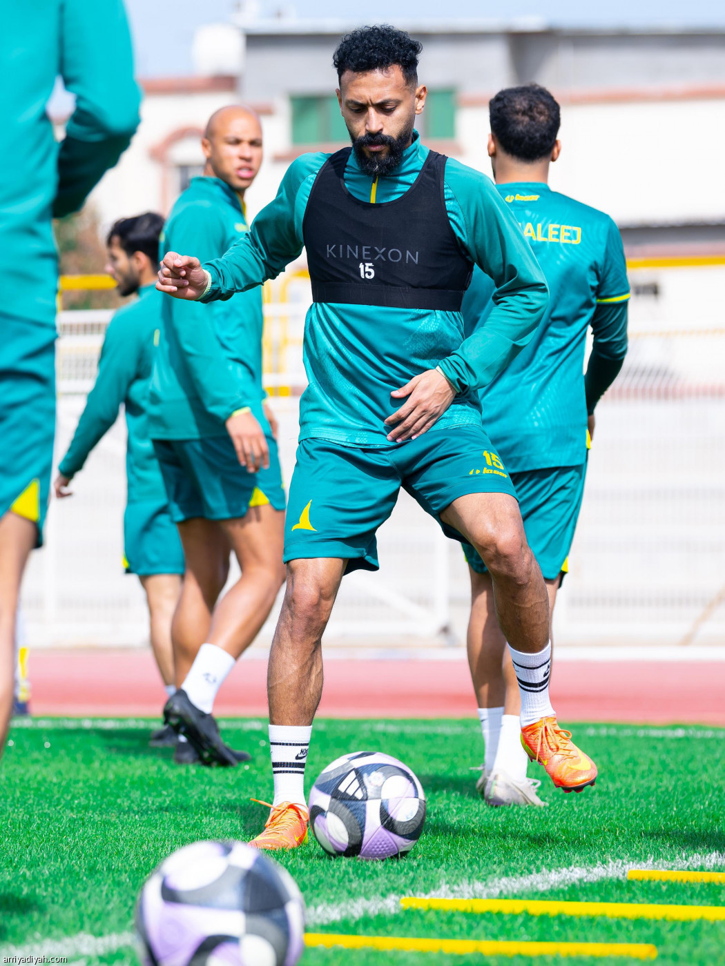 الخليج ينهي التحضيرات