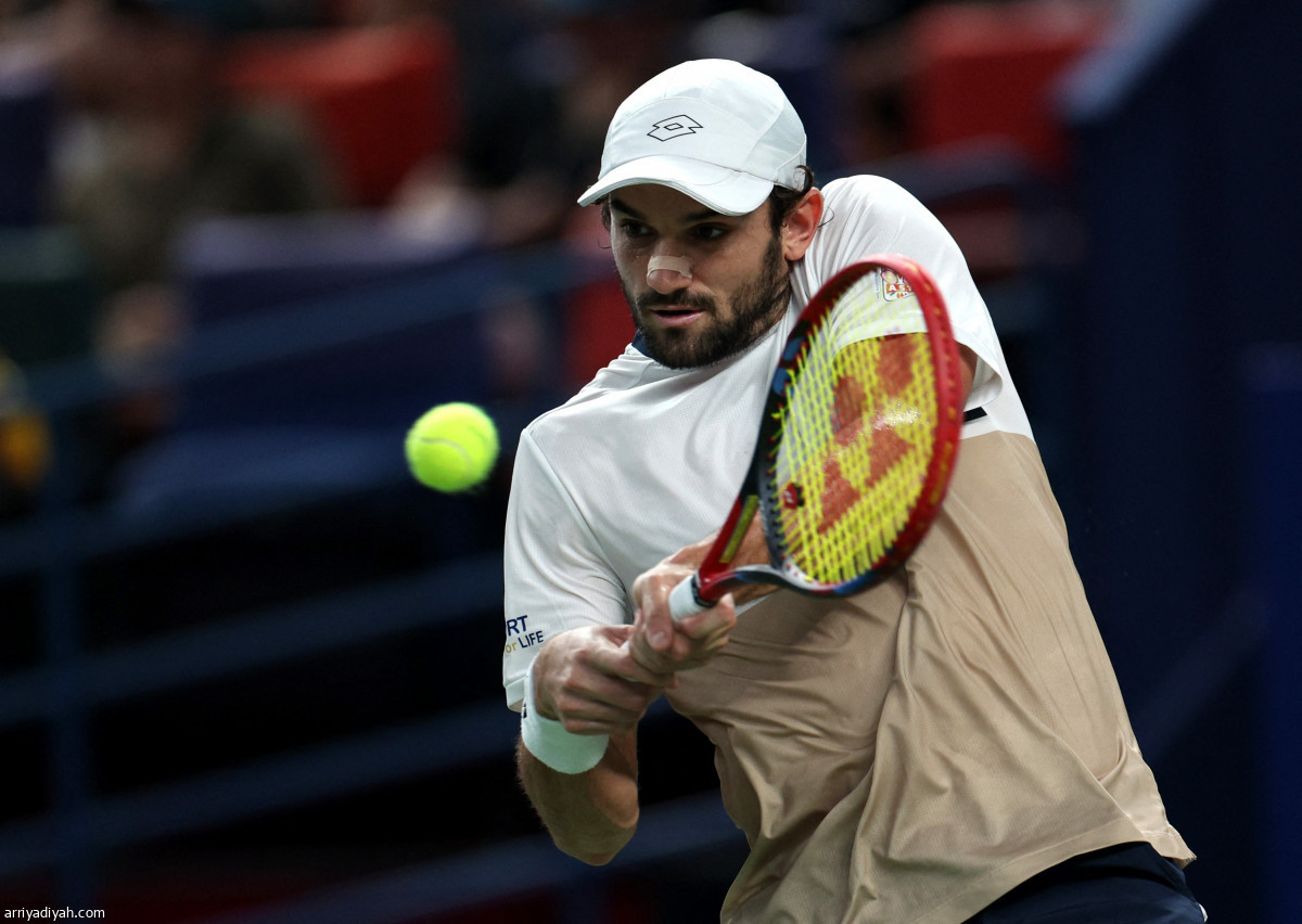 فاشرو بطل شنغهاي