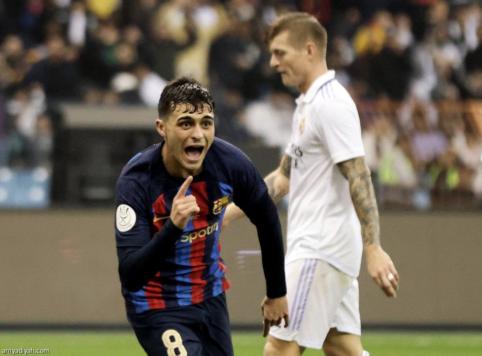 برشلونة يضرب الريال.. ويتقلد الذهب