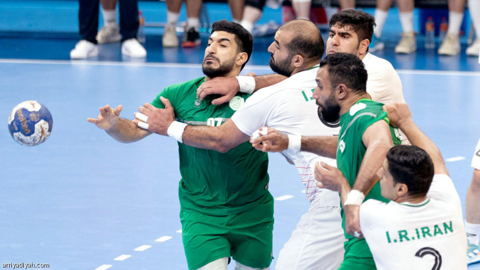 الشهري يفاضل
بين الصبياني وهوساوي