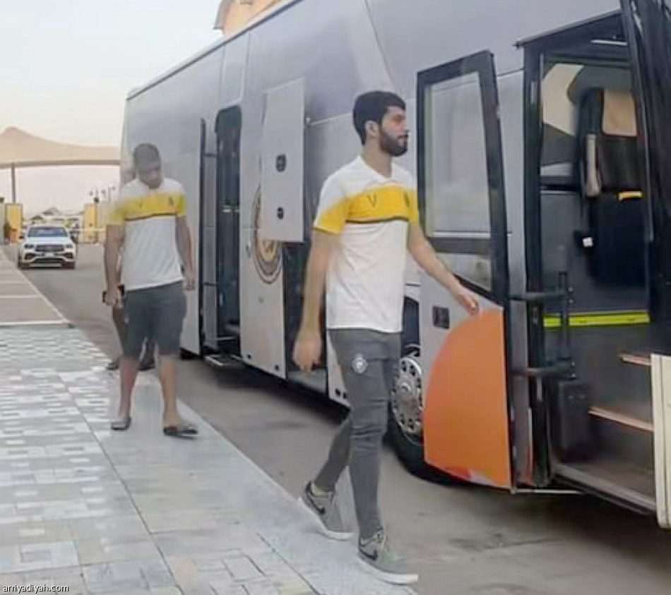 سناب يوثق 
أجواء الديربي