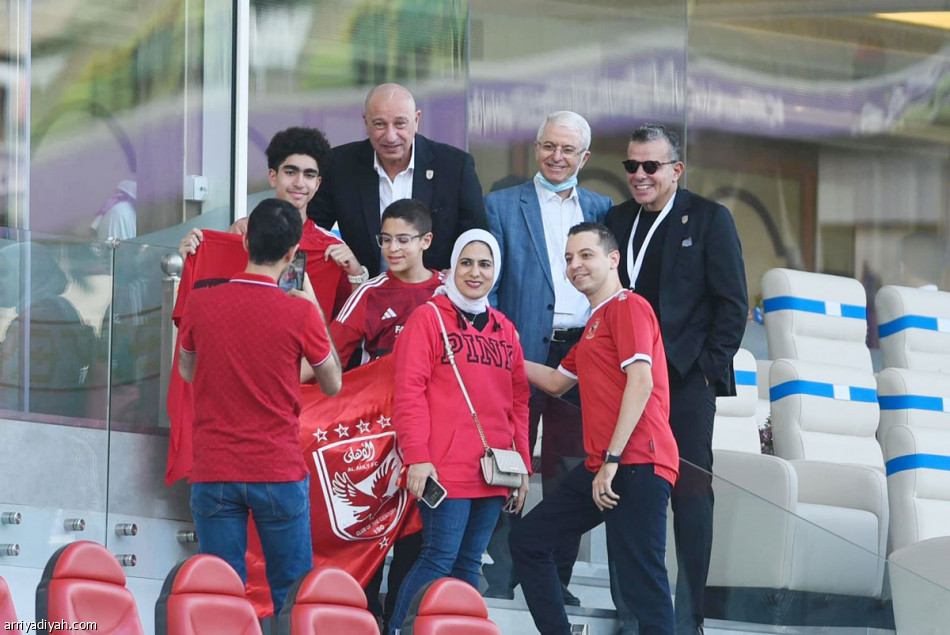 الأهلي 
لا يخسر في آسيا