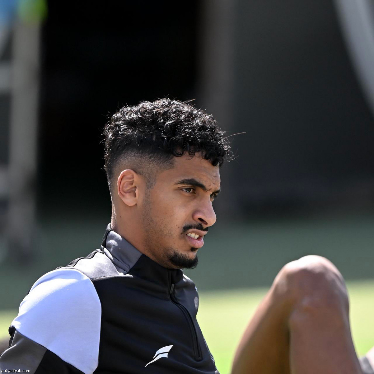 الشباب.. تدريبات مبكرة