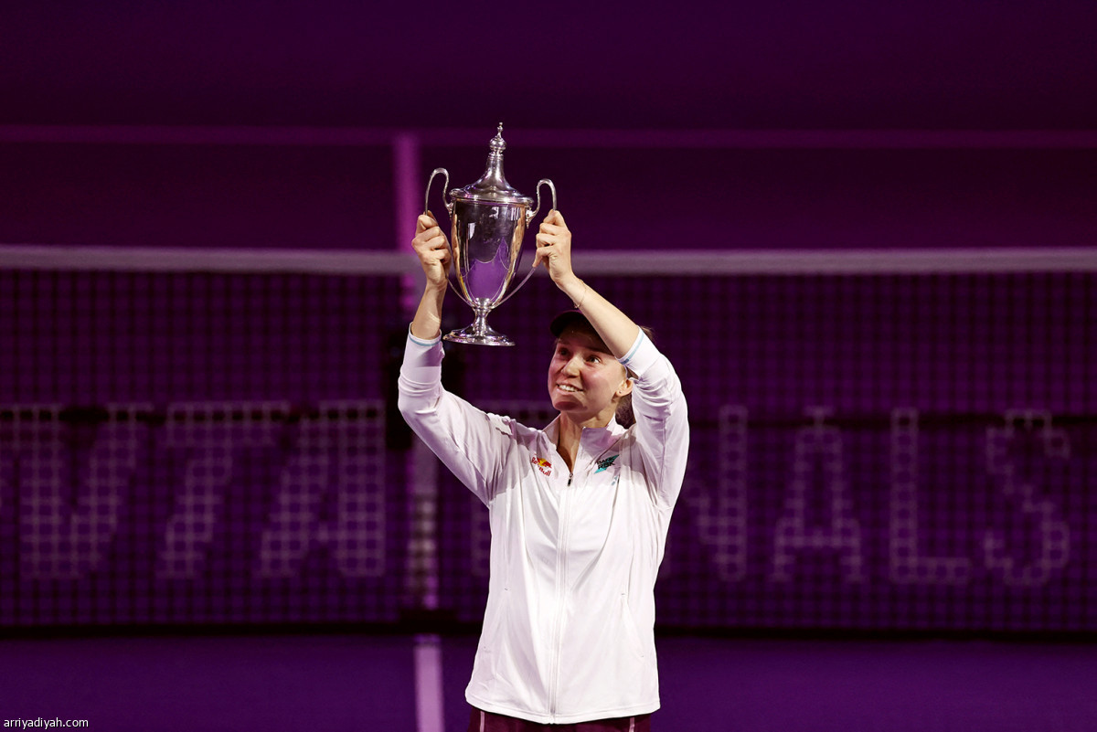 الرياض تزفّ إيلينا