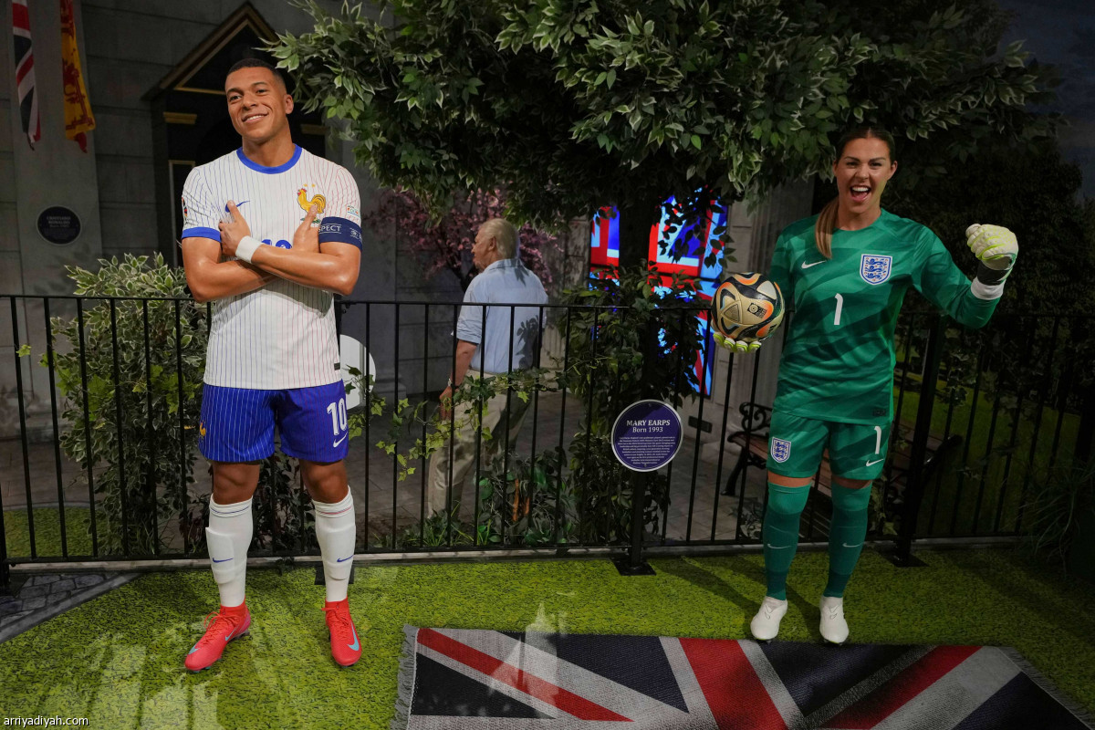 مبابي بالشمع