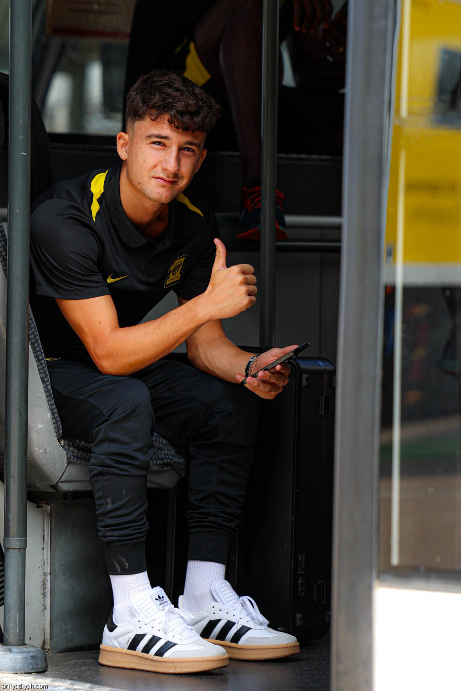 الاتحاد إلى البرتغال