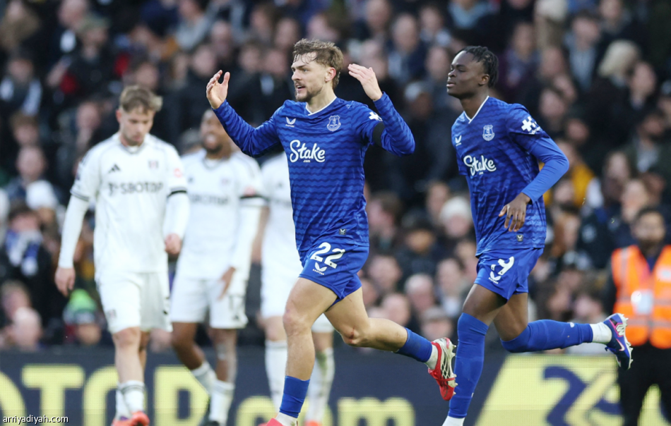 برينتفورد يقلبها على نيوكاسل.. وفيلا يتعثر بالتعادل