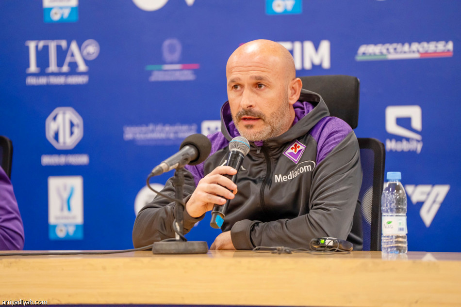 الشمري
يلاحق الـ «فيولا»