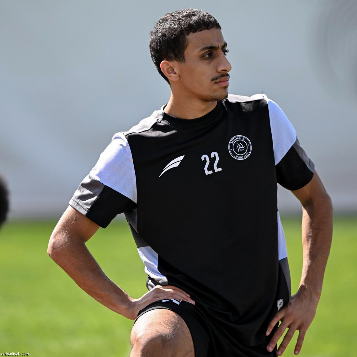 الشباب.. تدريبات مبكرة