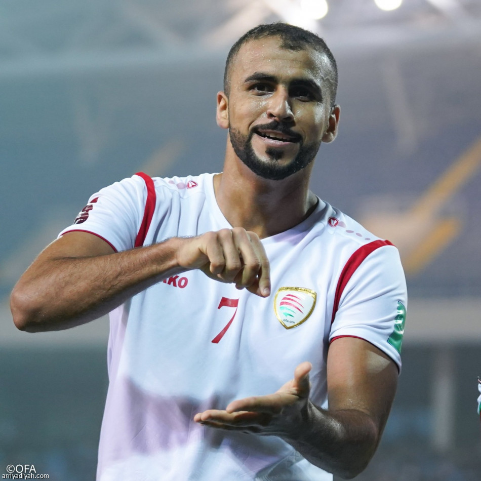 عمان تعبر فيتنام بهدف الهاجري