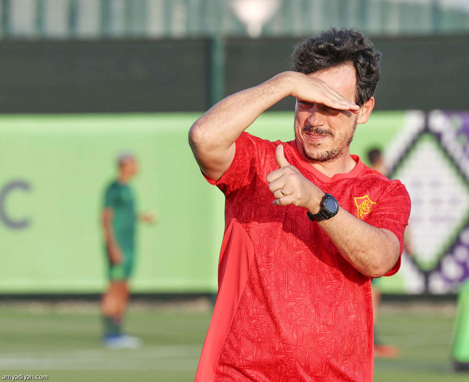 اليوم..
النهائي بطعم «الكلاسيكو»