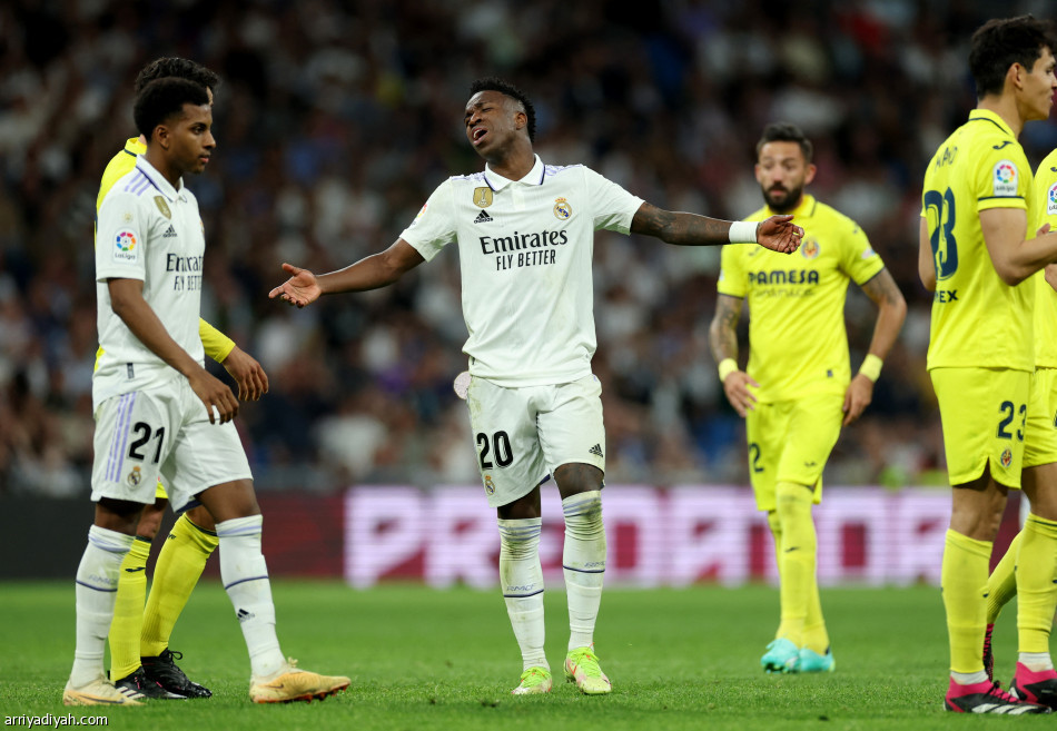 فياريال يضرب ريال مدريد في « سانتياجو بيرنابيو»