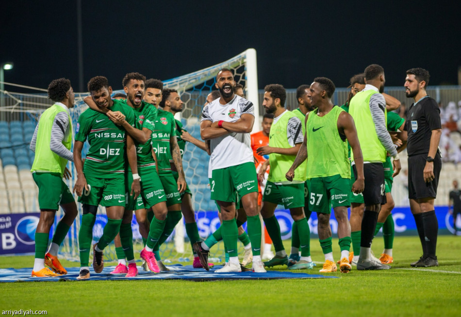 بقيادة جارديم.. شباب الأهلي يحسم لقب الدوري الإماراتي