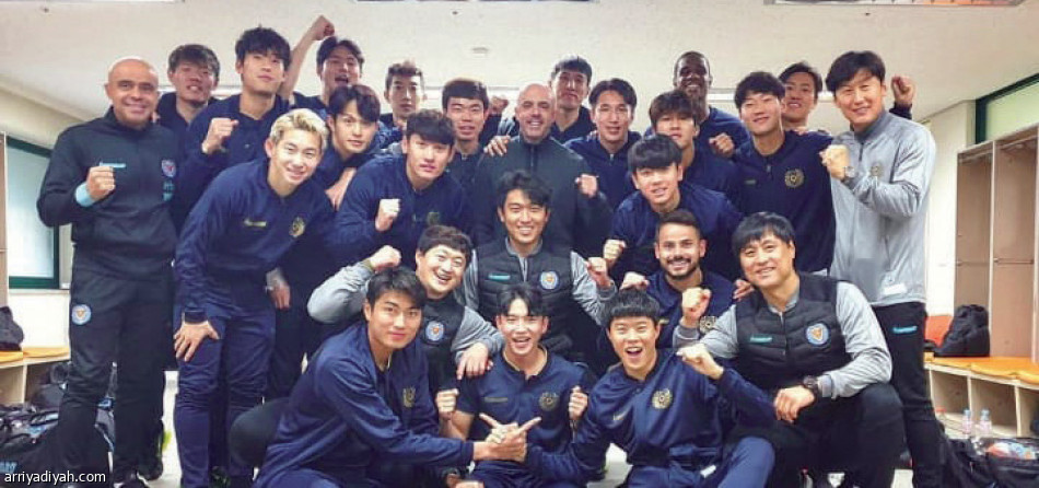 إنستجرام لويز.. 
انفعالات وسيطرة كورية