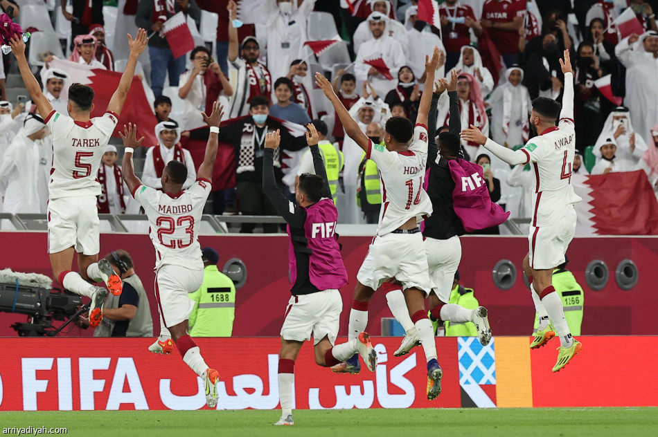 كأس العرب.. قطر أول المتأهلين إلى الدور الثاني