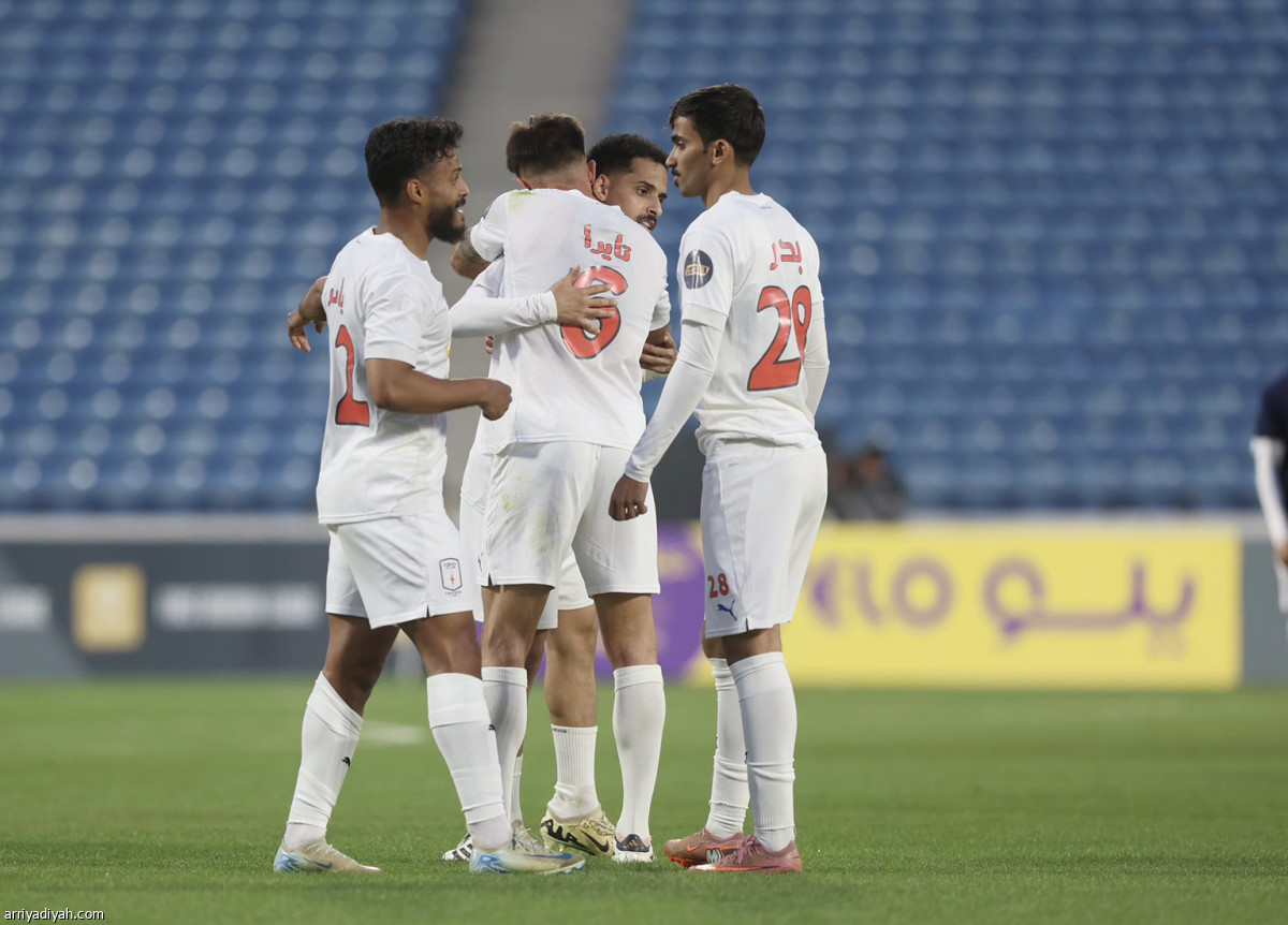 خطوات واثقة