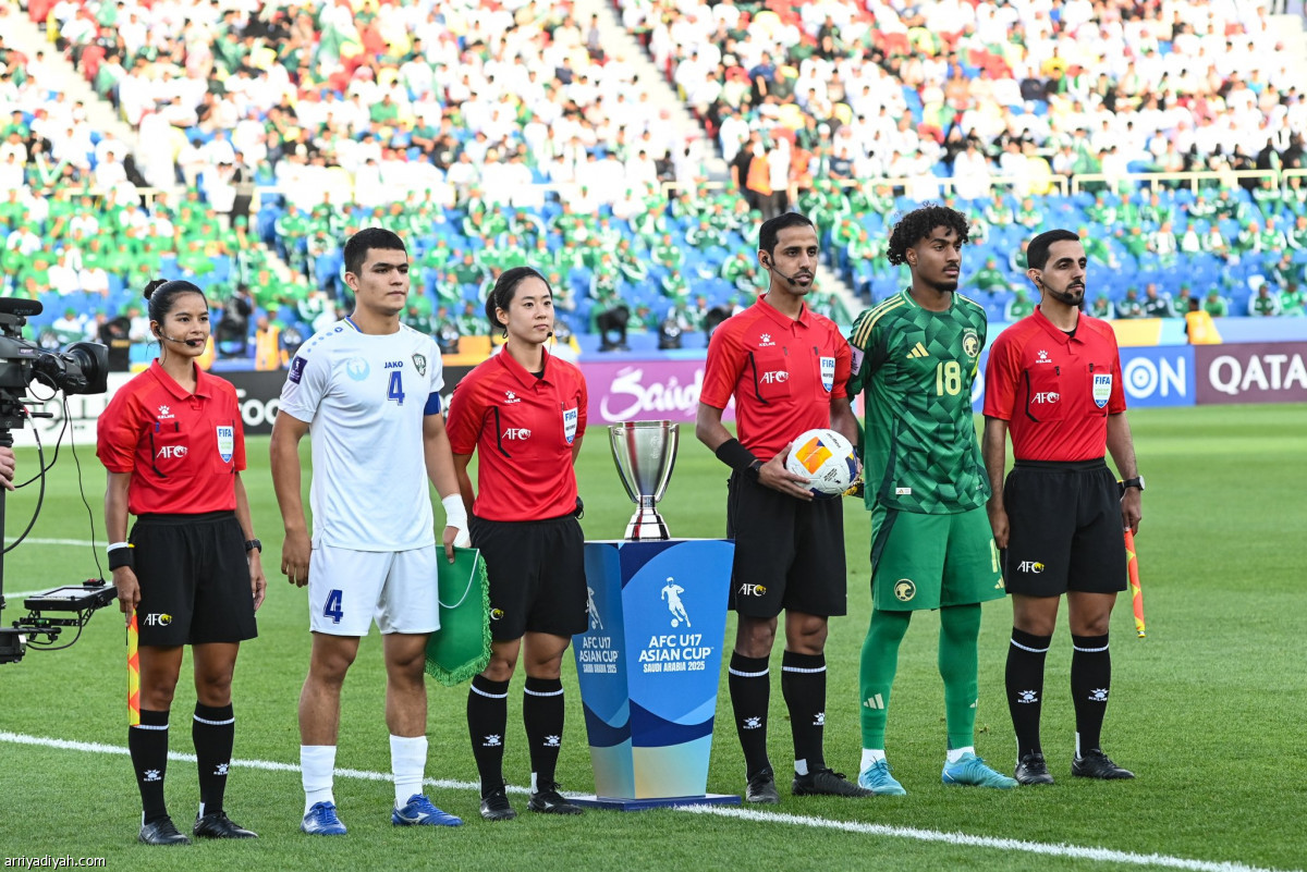 اللقب يفلت من «الأخضر»