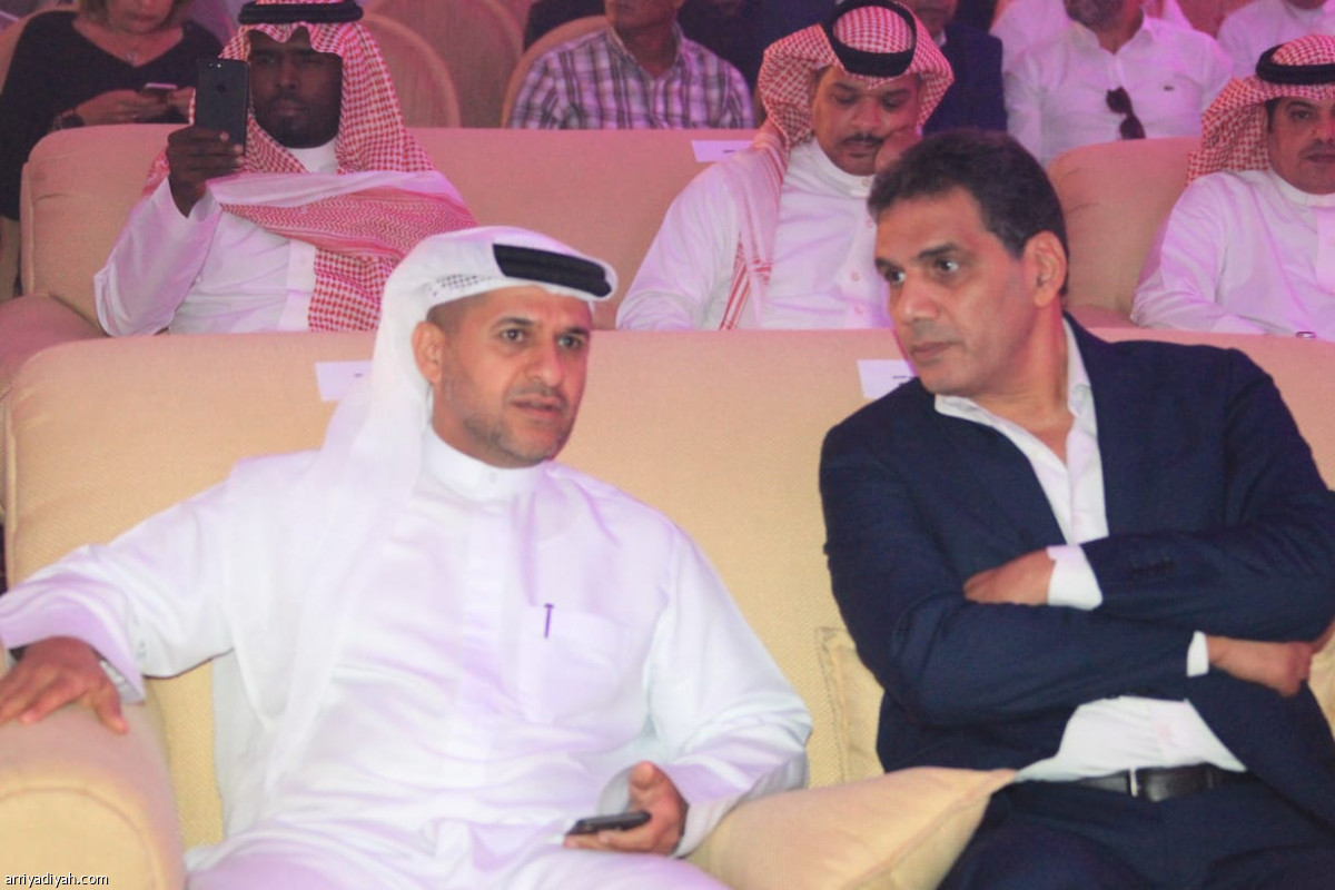 الإثارة مستمرة