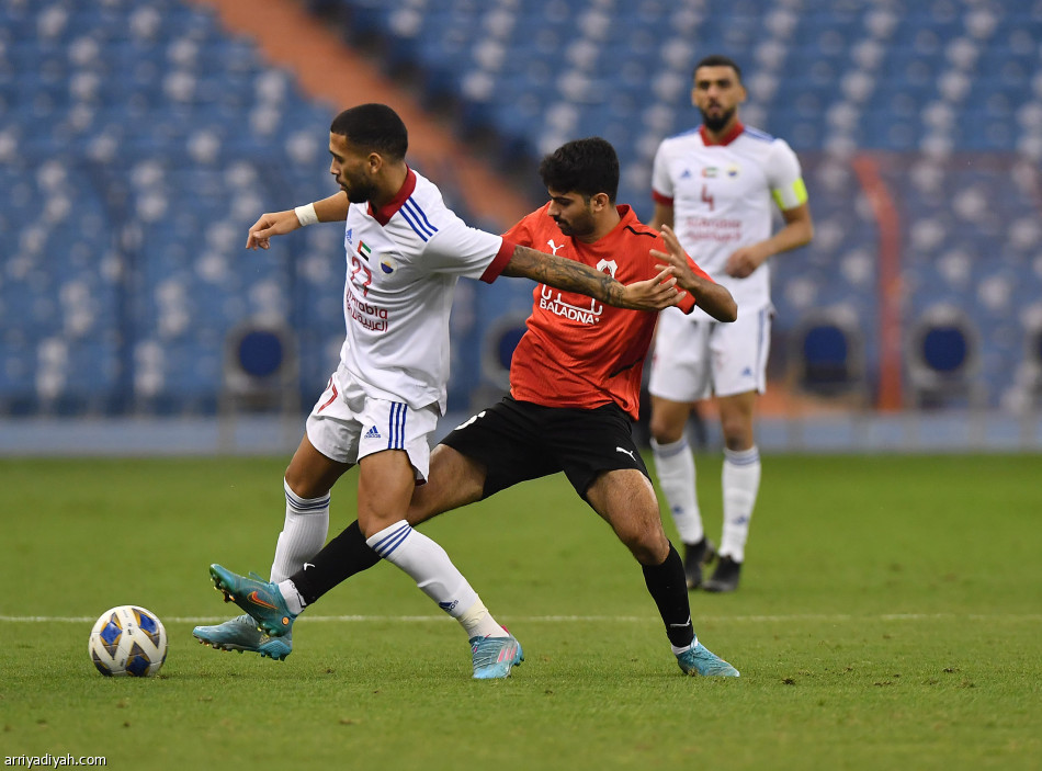 الريان يكسب الشارقة.. ويقفز إلى «الثاني»